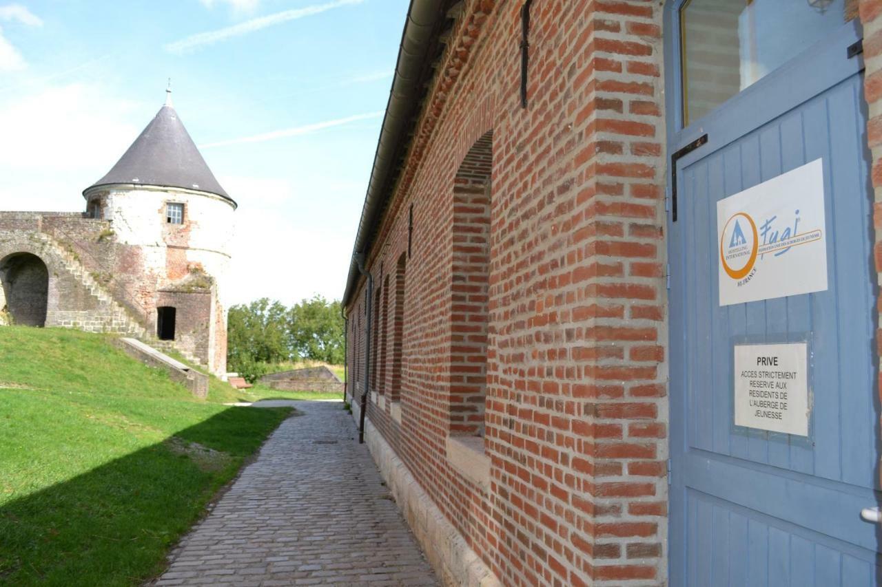 Auberge De Jeunesse-La Hulotte Montreuil  Exterior photo